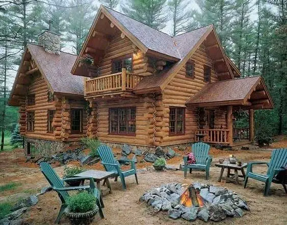 Casa de madeira rústica aconchegante e perfeita para toda a família