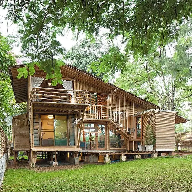 Casa de campo em madeira rústica