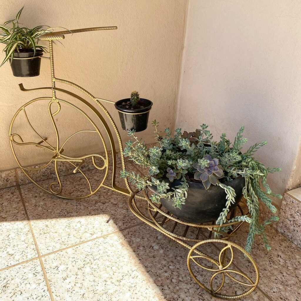 Decoração com bicicleta para jardim