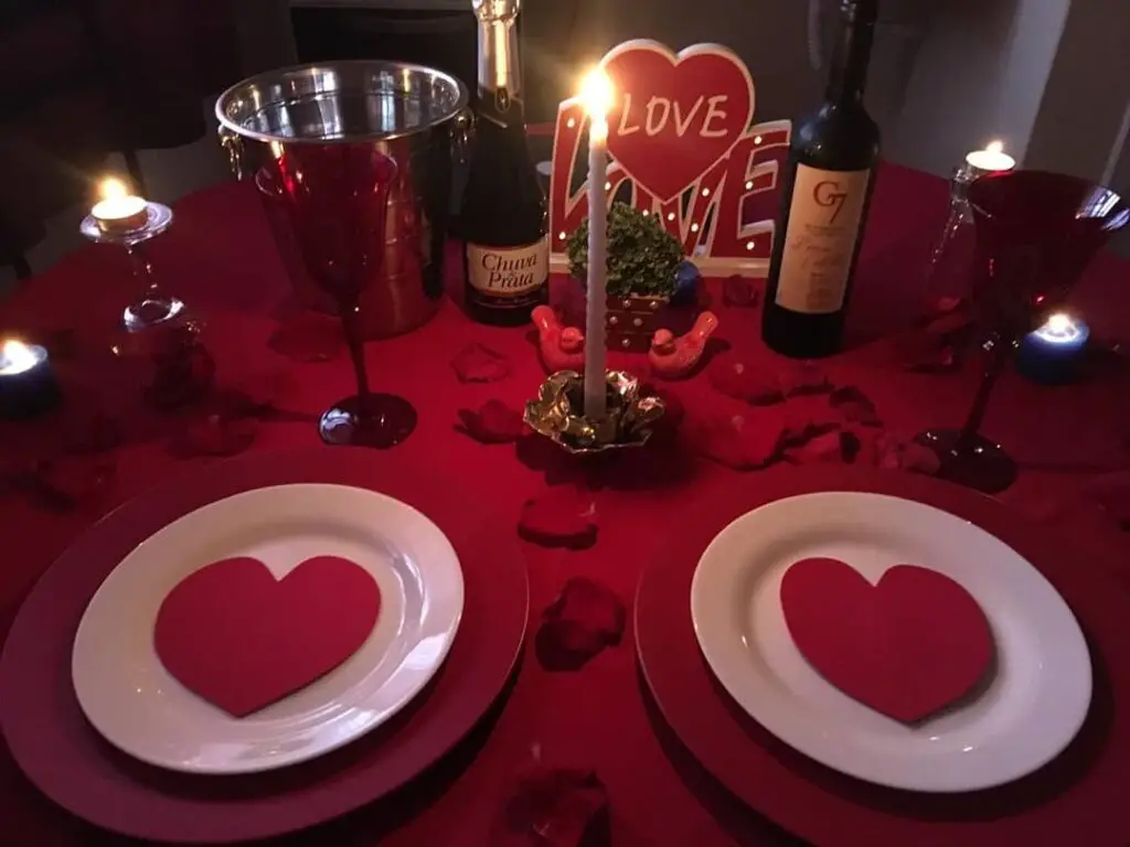 Decoração de mesa para o Dia dos Namorados 